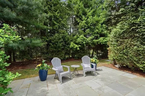 Exterior - 41 Backriver Rd #41, Hingham, MA 02043 photo 5 of 9