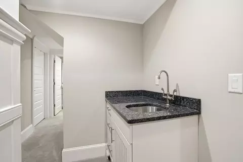 Entry Way - 41 Backriver Rd #41, Hingham, MA 02043 photo 4 of 4