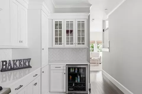 Entry Way - 41 Backriver Rd #41, Hingham, MA 02043 photo 1 of 4