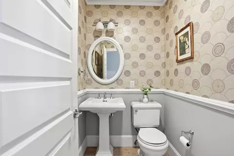 Bath - 41 Backriver Rd #41, Hingham, MA 02043 photo 1 of 6
