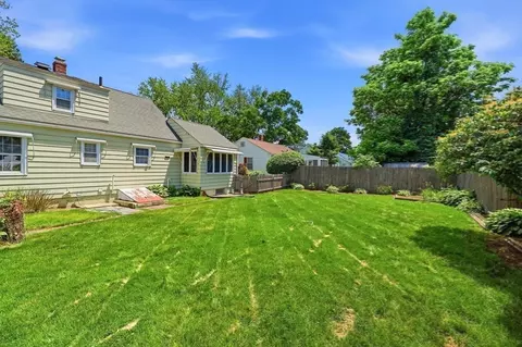 92 Massreco St, Springfield, MA 01109 photo 28