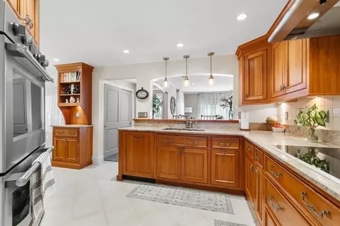 16 Beaver Park Rd, Danvers, MA 01923 photo 9