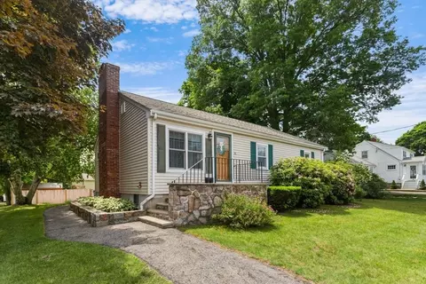 16 Beaver Park Rd, Danvers, MA 01923 photo 2