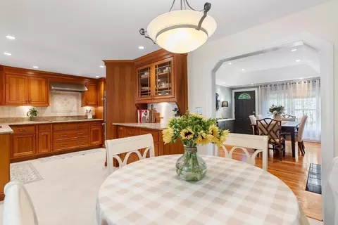 16 Beaver Park Rd, Danvers, MA 01923 photo 3