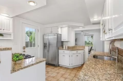 Kitchen - 16 Bradley Woods Dr, Hingham, MA 02043 photo 4 of 6