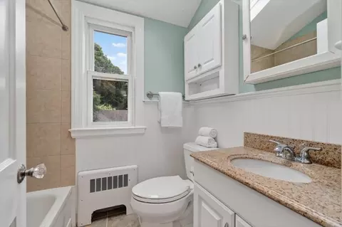 Bath - 16 Bradley Woods Dr, Hingham, MA 02043 photo 2 of 2