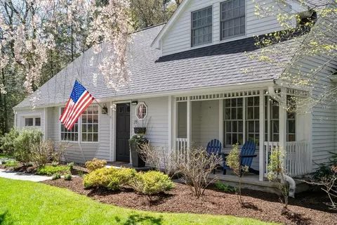 99 Parker Rd, Wellesley, MA 02482