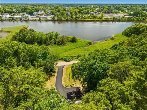 66 Mayflower Ridge Dr, Wareham, MA 02571 photo 9