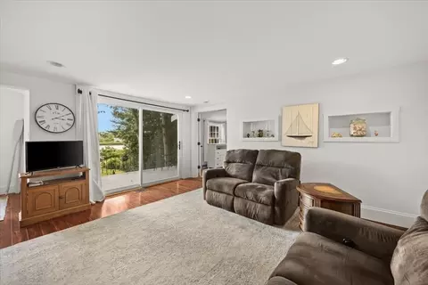 66 Mayflower Ridge Dr, Wareham, MA 02571 photo 18
