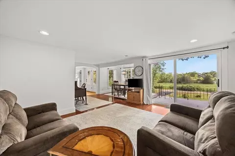 66 Mayflower Ridge Dr, Wareham, MA 02571 photo 15