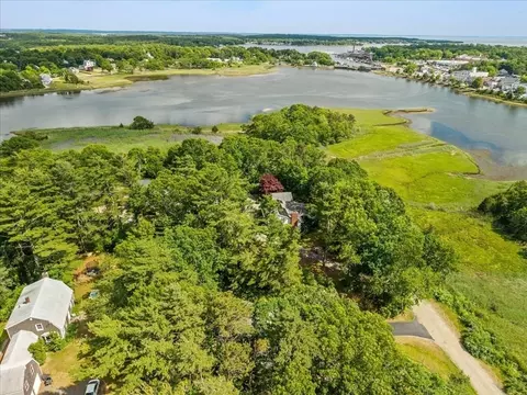 66 Mayflower Ridge Dr, Wareham, MA 02571 photo 13