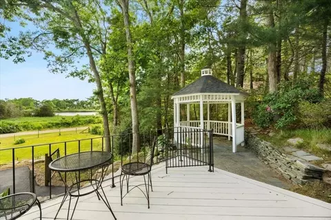 66 Mayflower Ridge Dr, Wareham, MA 02571 photo 34