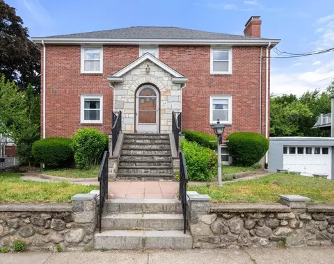 52-54 Loomis Ave, Watertown, MA 02472