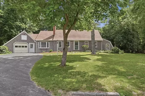 18 Forrest Rd, Topsfield, MA 01983