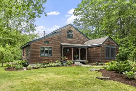 55 Lake Dr W, Westminster, MA 01473