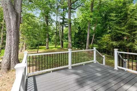 Exterior - 89 Spring St, Lexington, MA 02421 photo 3 of 3