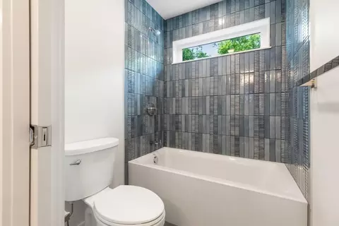 Bath - 89 Spring St, Lexington, MA 02421 photo 6 of 6