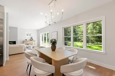 Dining - 89 Spring St, Lexington, MA 02421 photo 4 of 5