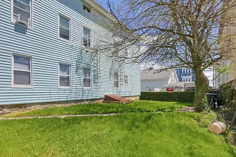 23 Brow St, Fall River, MA 02721 photo 4