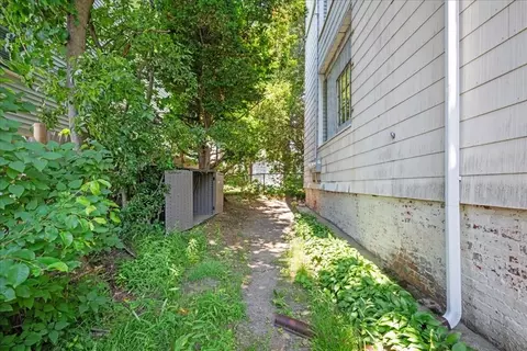 Exterior - 60 Esther St, Worcester, MA 01607 photo 4 of 5
