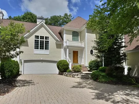 24 Bobby Jones Dr #24, Andover, MA 01810