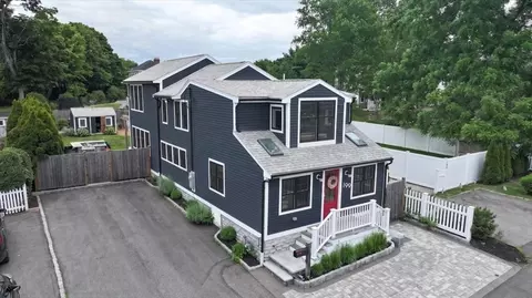 199 Wompatuck Rd, Hingham, MA 02043 photo 3