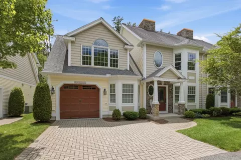 25 Buckingham Rd #25, Tewksbury, MA 01876