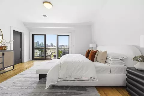 Bedroom - 520 E Broadway #2, Boston, MA 02127 photo 3 of 11