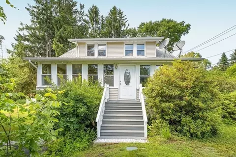 63 Chester, Blandford, MA 01008