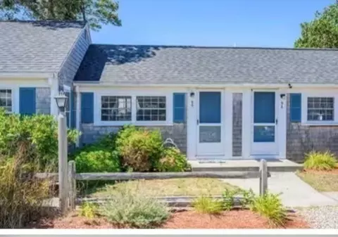 5 Polly Fisk Ln #5, Dennis, MA 02639