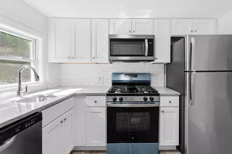 Kitchen - 409 Crescent St, Fall River, MA 02720 photo 2 of 6