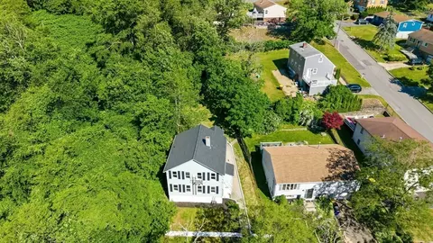 View/Area - 409 Crescent St, Fall River, MA 02720 photo 2 of 5