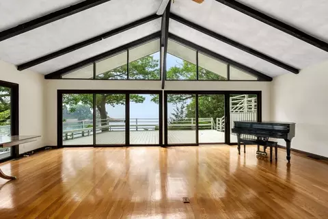 Living - 23 Ocean St, Manchester, MA 01944 photo 1 of 7