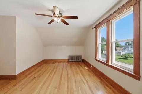 Bedroom - 4 Drummond Ave, Worcester, MA 01605 photo 6 of 6