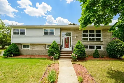 79 Hilltop St, Milton, MA 02186