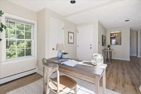 Entry Way - 53 Front St #53, Beverly, MA 01915 photo 1 of 1