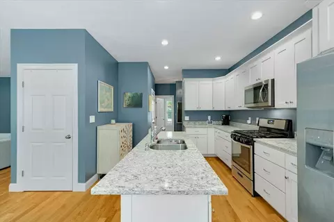 11 Dawe Ln, Bourne, MA 02532 photo 10