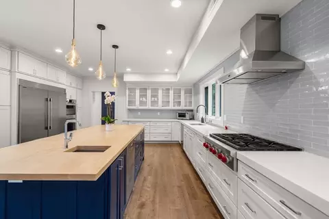 Kitchen - 80 Locust Ln, Needham, MA 02492 photo 2 of 4