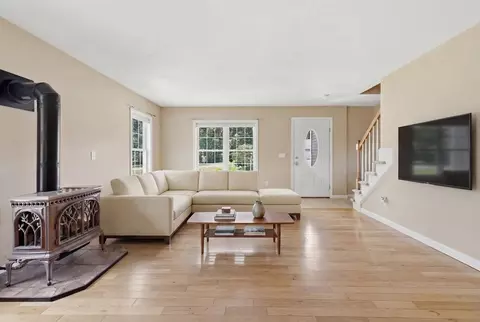 9 Rock Marsh Rd #B, Wareham, MA 02571 photo 10