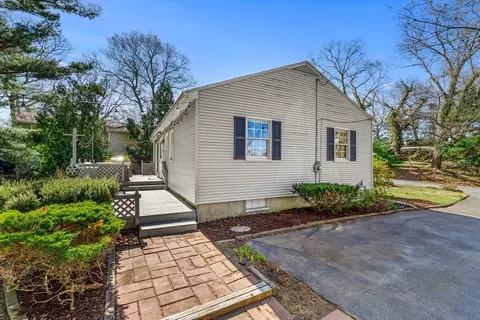 5 Pershing Ave, Acushnet, MA 02743 photo 32