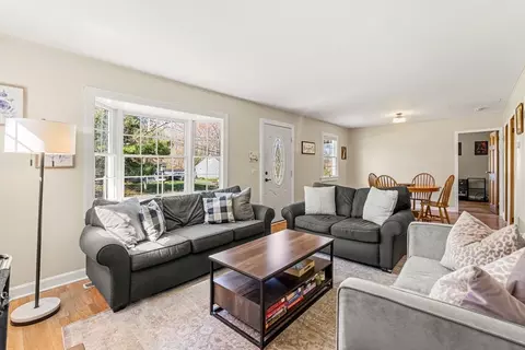 5 Pershing Ave, Acushnet, MA 02743 photo 13
