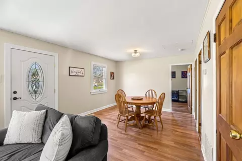 5 Pershing Ave, Acushnet, MA 02743 photo 10