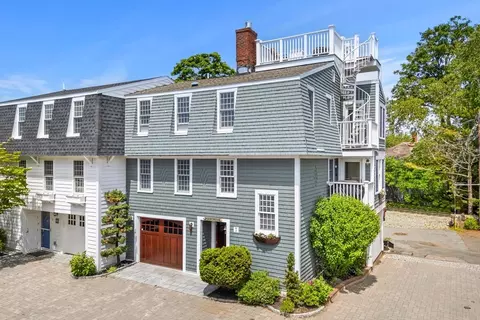 7 Fort Beach Way, Marblehead, MA 01945