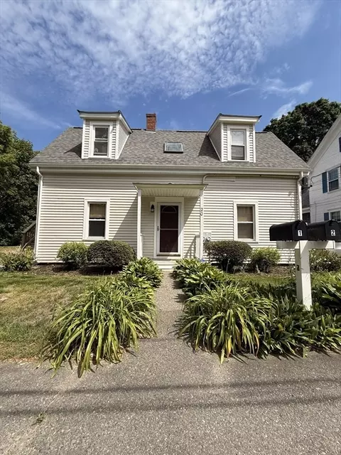 20 Church Ave, East Bridgewater, MA 02333