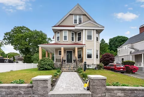 225 Grove St, Melrose, MA 02176