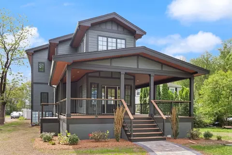 127 Beach St # R, Sharon, MA 02067