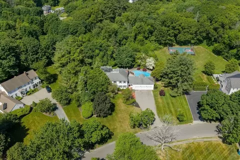 17 Berkley Cir, Hingham, MA 02043 photo 32