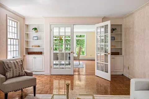 17 Berkley Cir, Hingham, MA 02043 photo 9