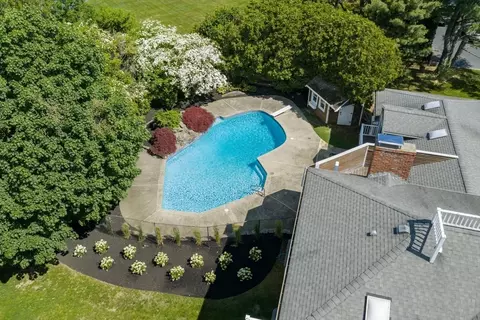 17 Berkley Cir, Hingham, MA 02043 photo 34