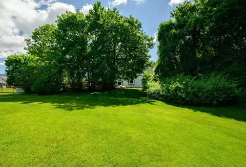 17 Berkley Cir, Hingham, MA 02043 photo 36